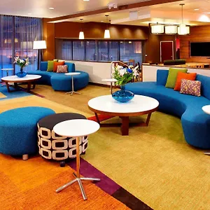 Fairfield & Hotel